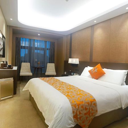 Jin Jiang Pine City Hotel Xangai Exterior foto