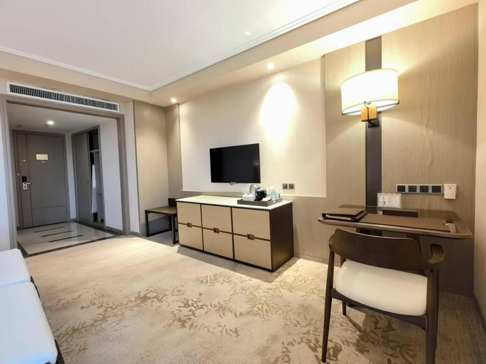Jin Jiang Pine City Hotel Xangai Exterior foto