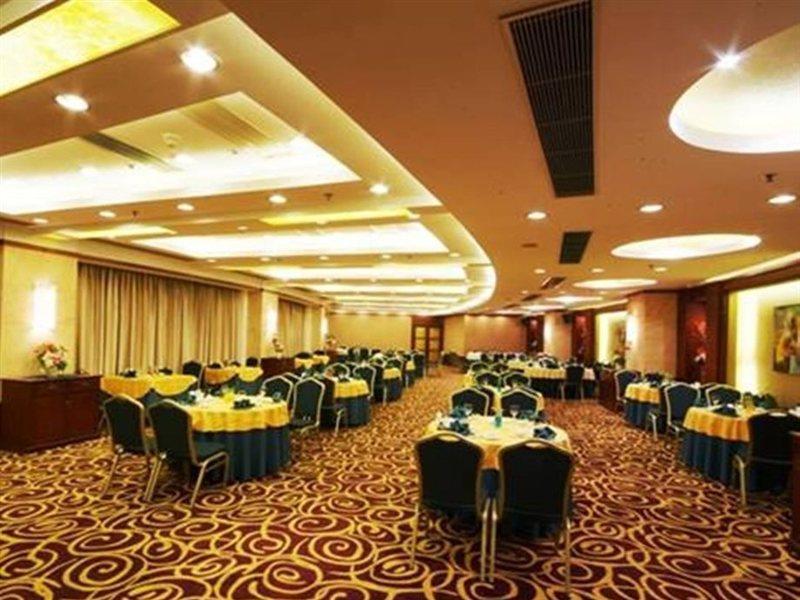 Jin Jiang Pine City Hotel Xangai Exterior foto